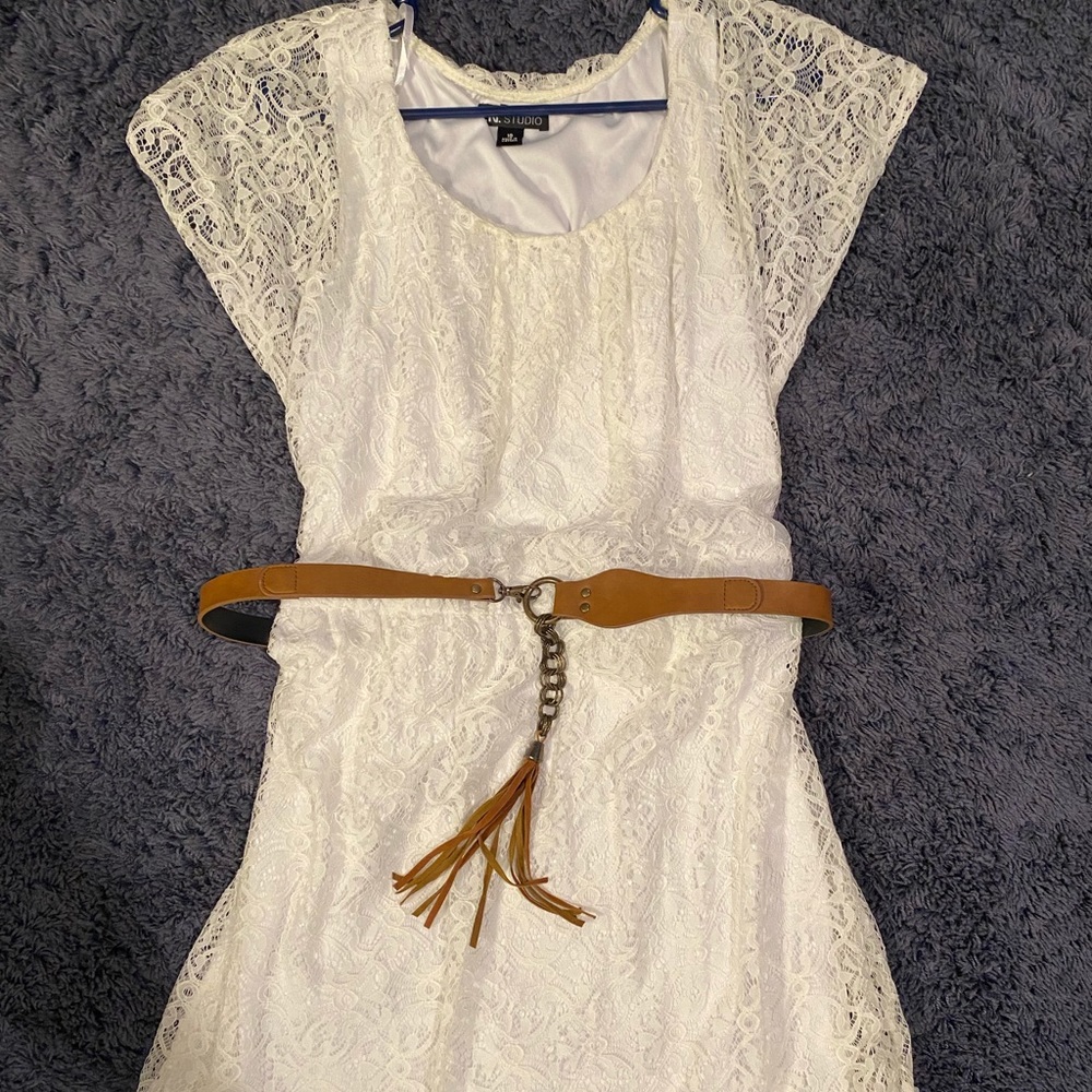 White I.N. Studio lace dress with tan belt
